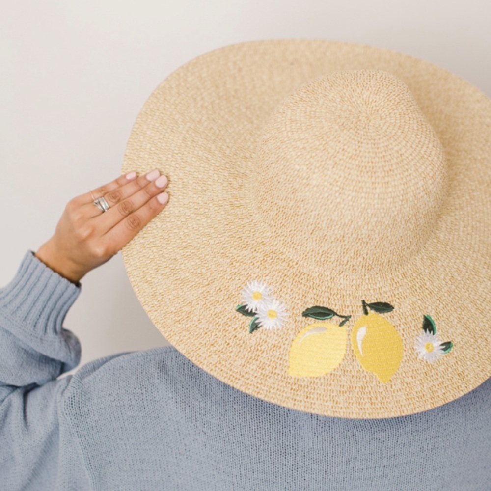 NWT Lauren Conrad LC large floppy beach sun hat embroidered lemons flowers